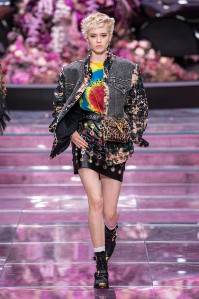 Look 20